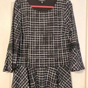 NWOT!! Isaac Mizrahi blouse